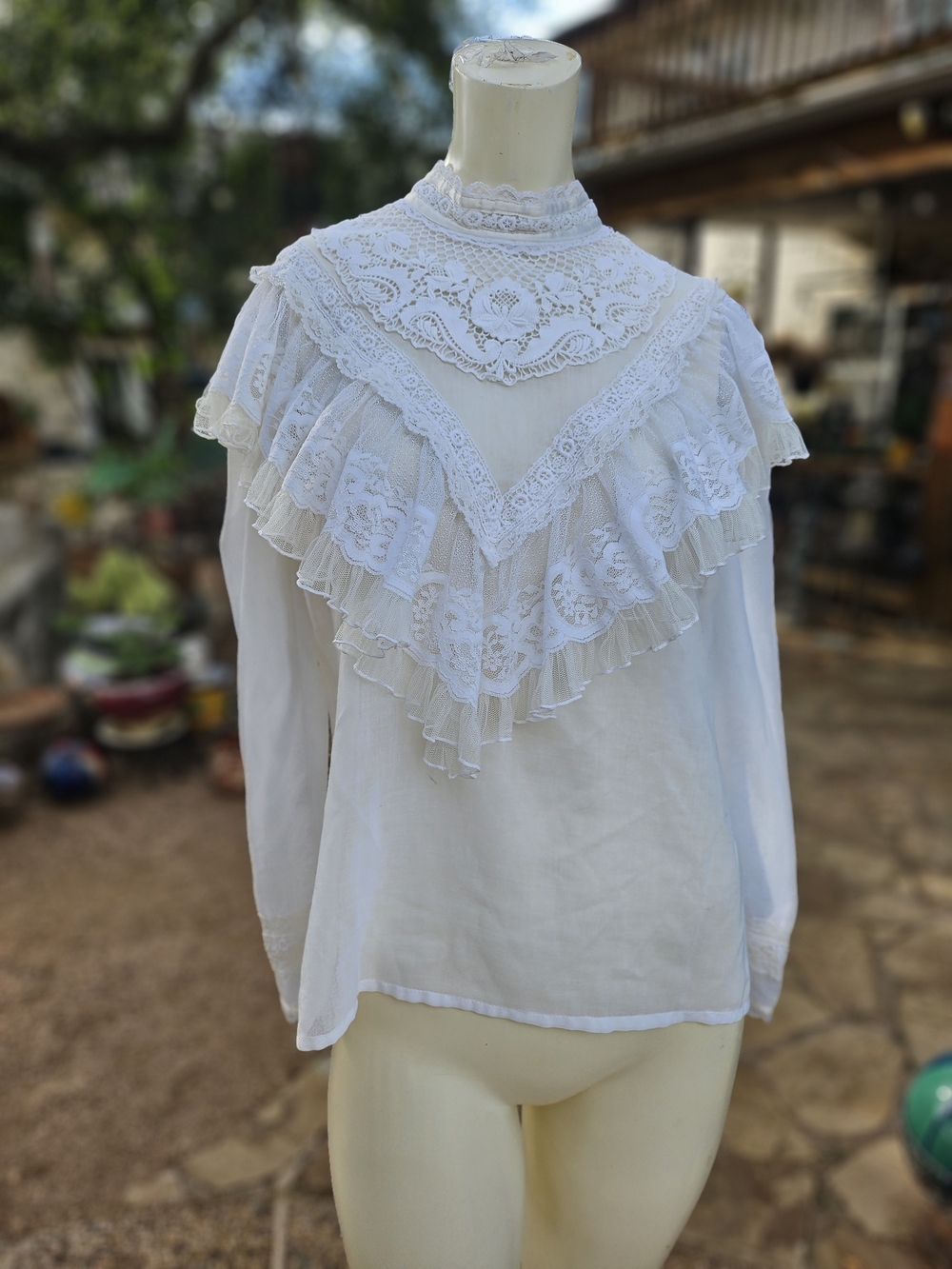 Vintage Women's White Lace Ruffle Victorian-Style High Neck Blouse S
